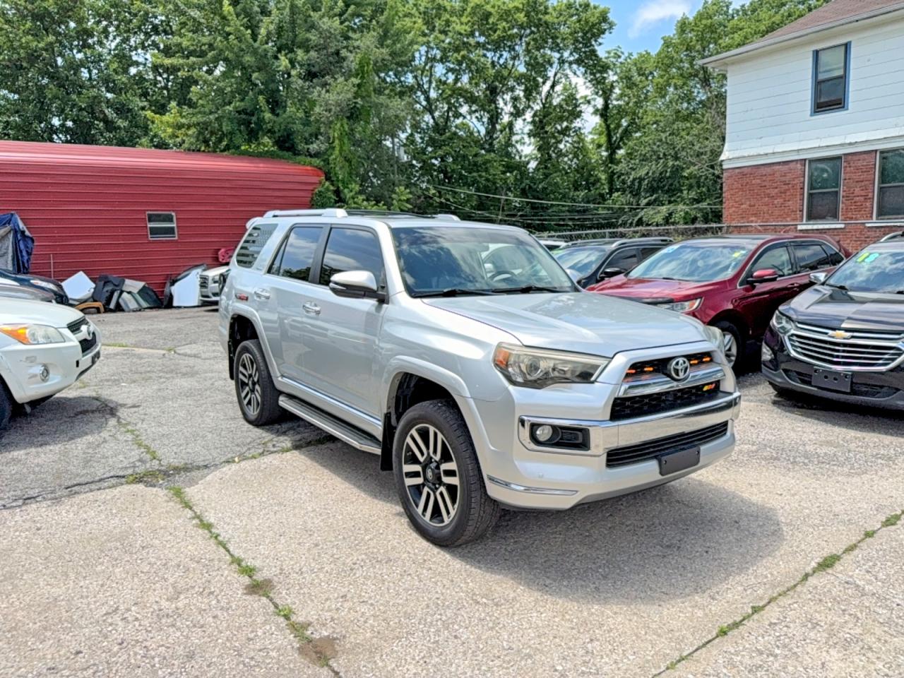 Salvage Toyota 4Runner Image