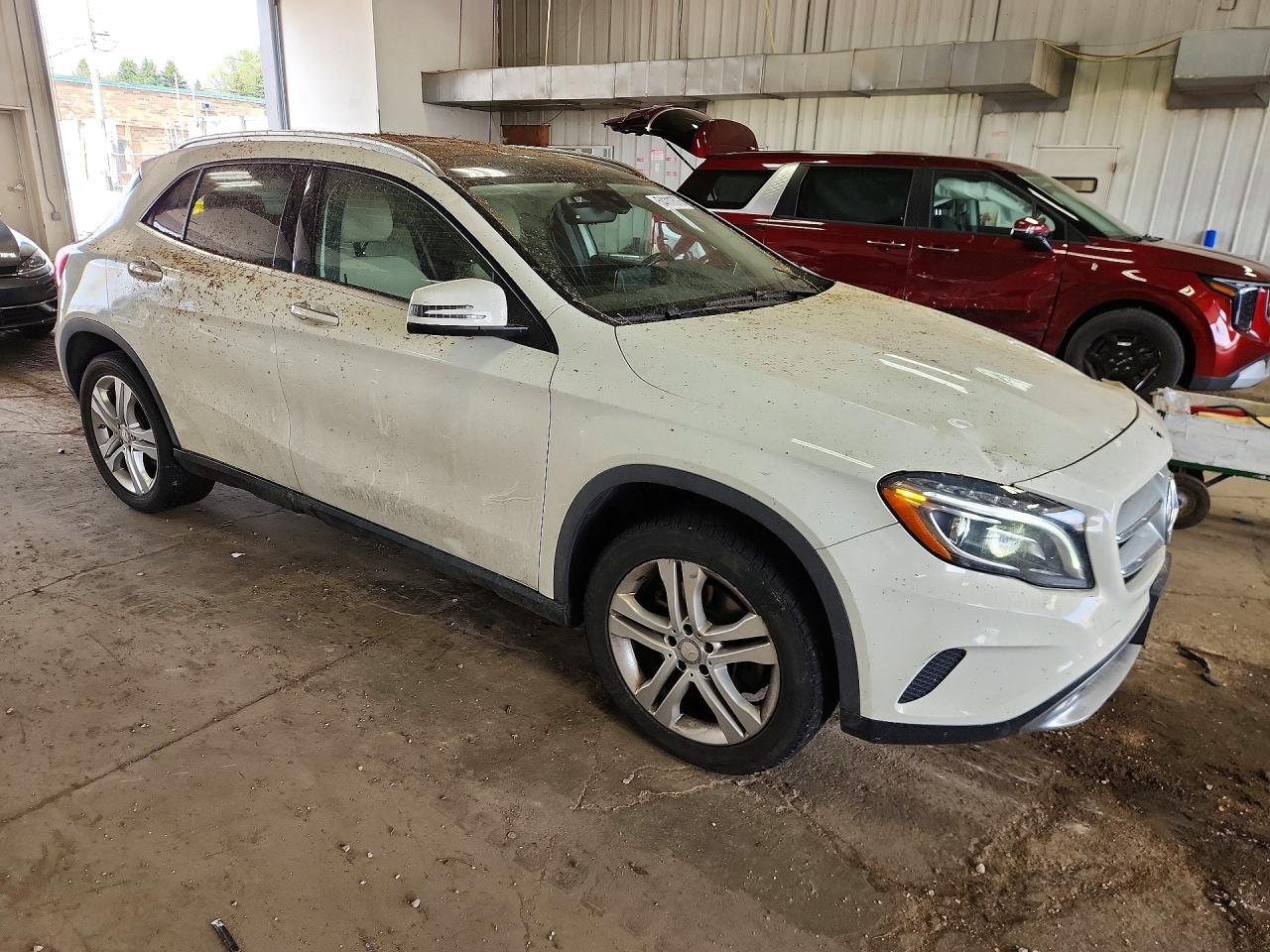 Mercedes-Benz GLA 250 4matic
