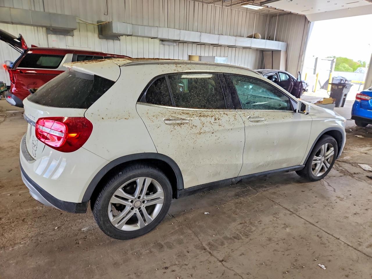 Mercedes-Benz GLA 250 4matic