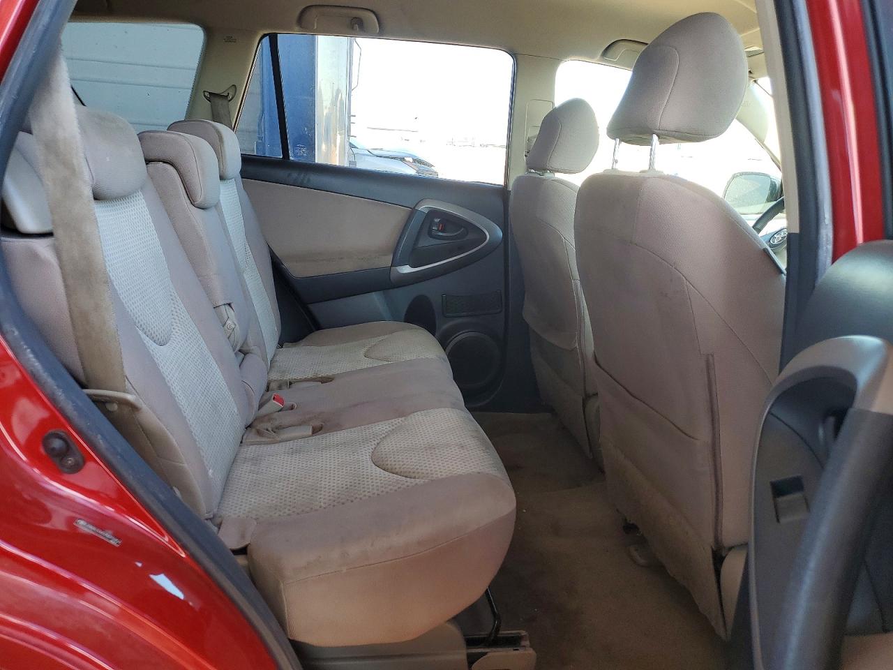 Toyota RAV4 Base