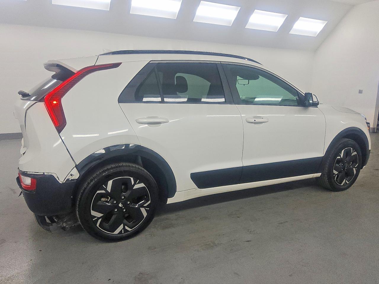 Kia Other Wind
