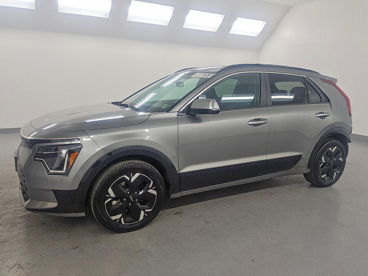 Salvage Kia Other Image