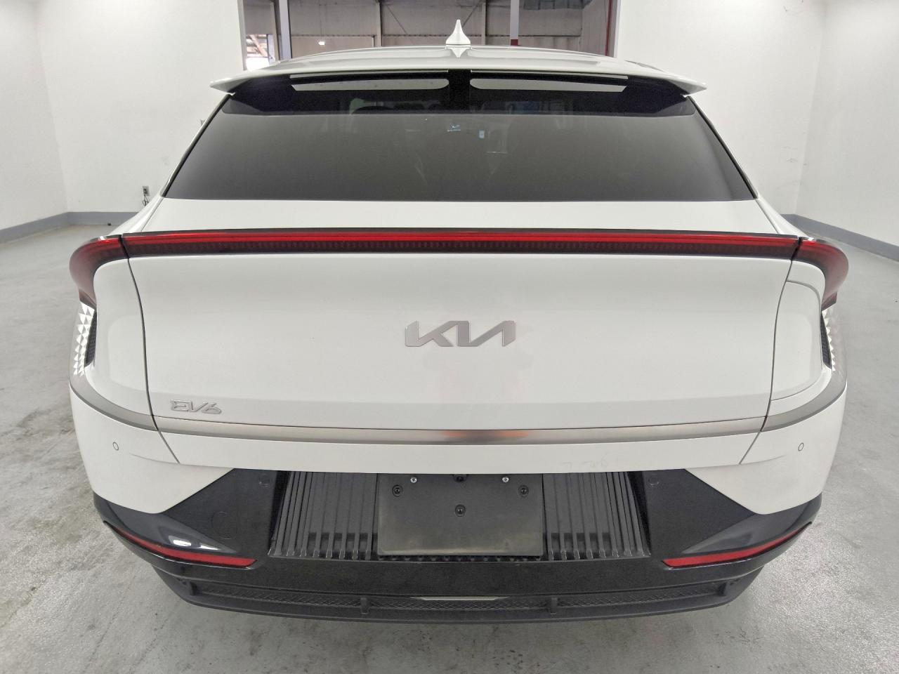 Kia EV6 Wind