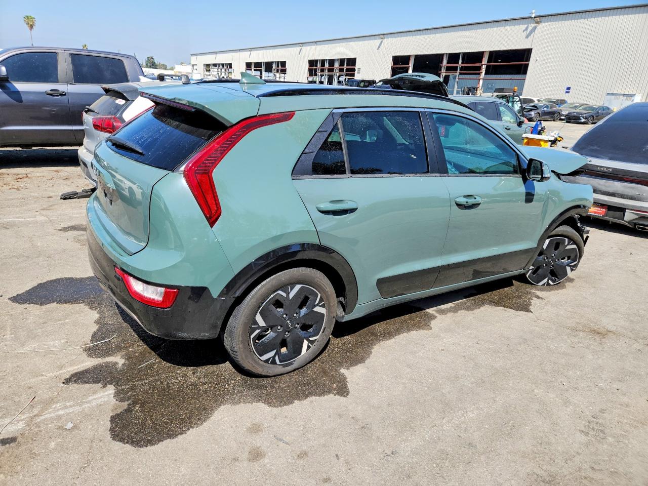 Kia Other Wind