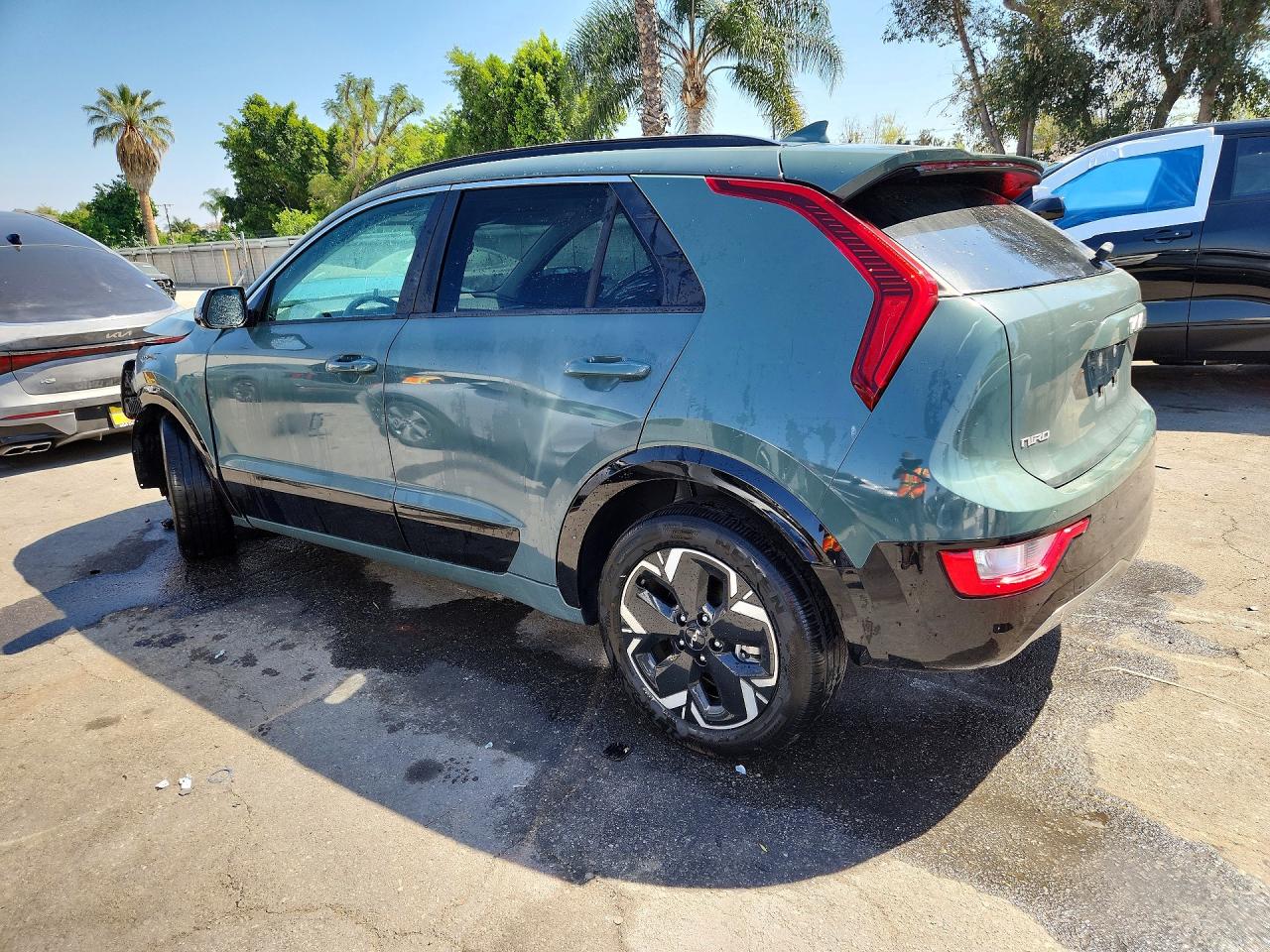 Kia Other Wind