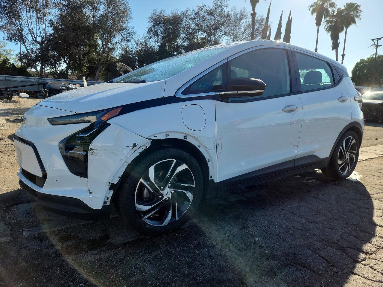 Salvage Chevrolet Bolt Image