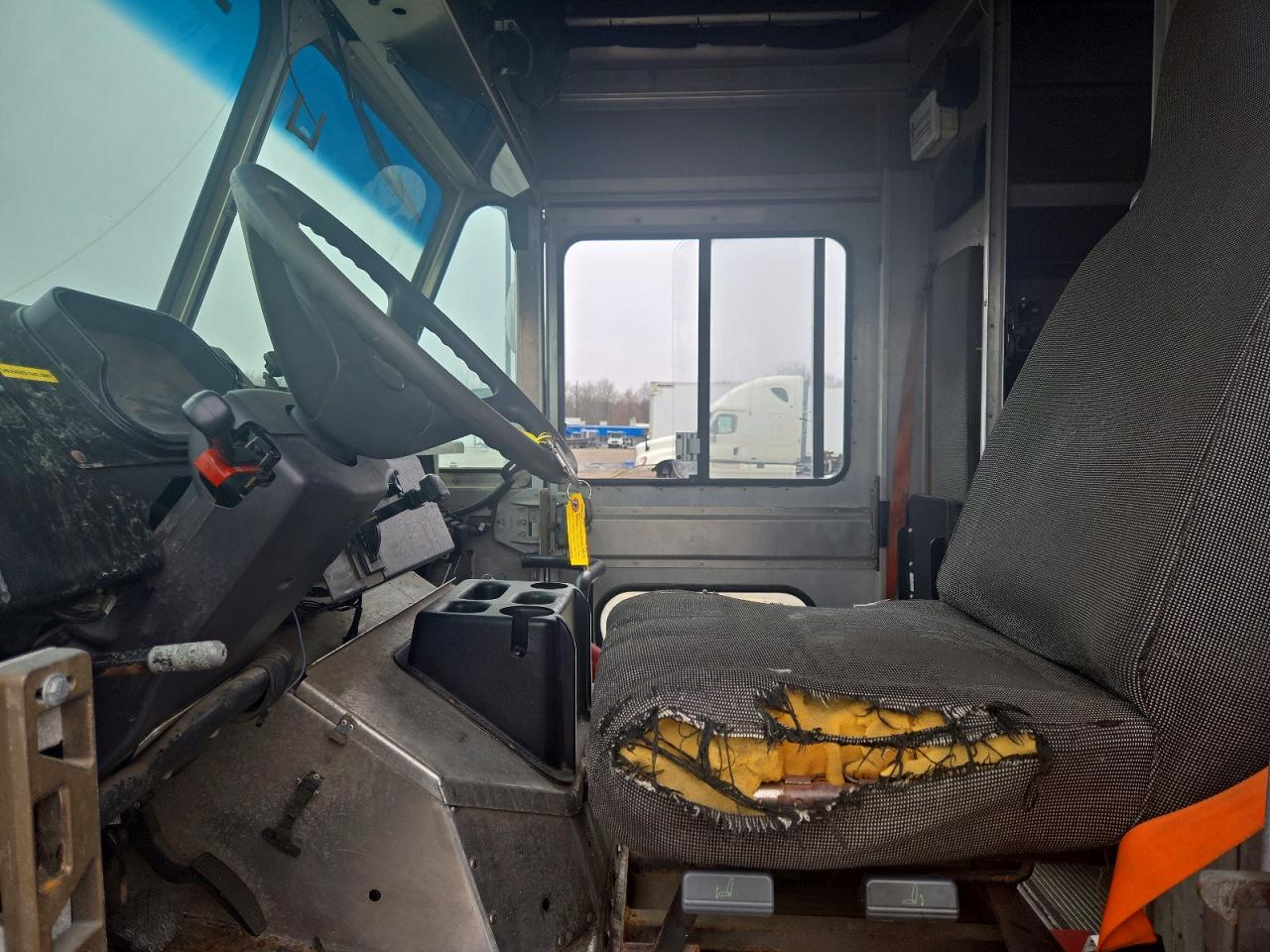 Freightliner Mt45