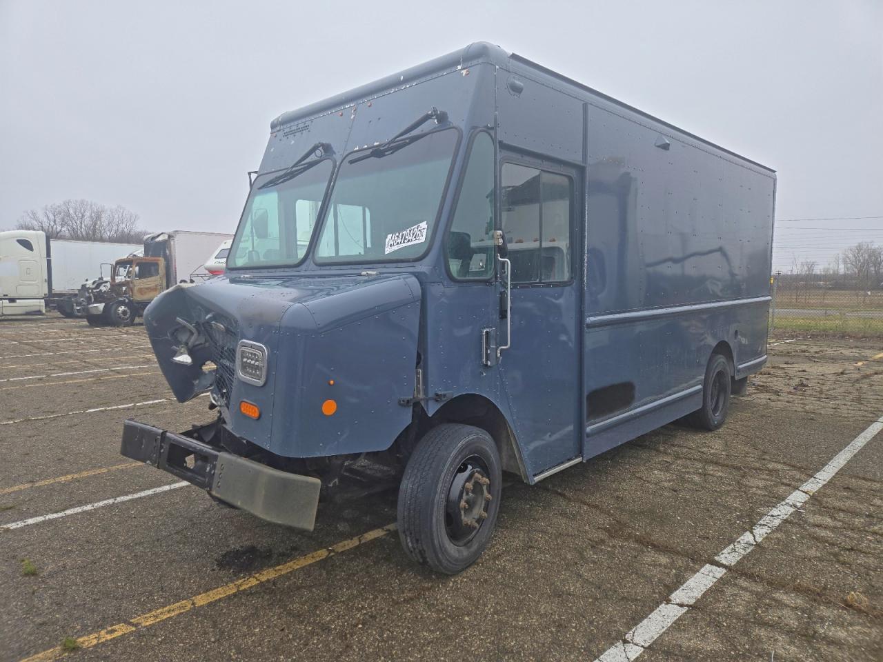 Salvage Freightliner Mt45 Image