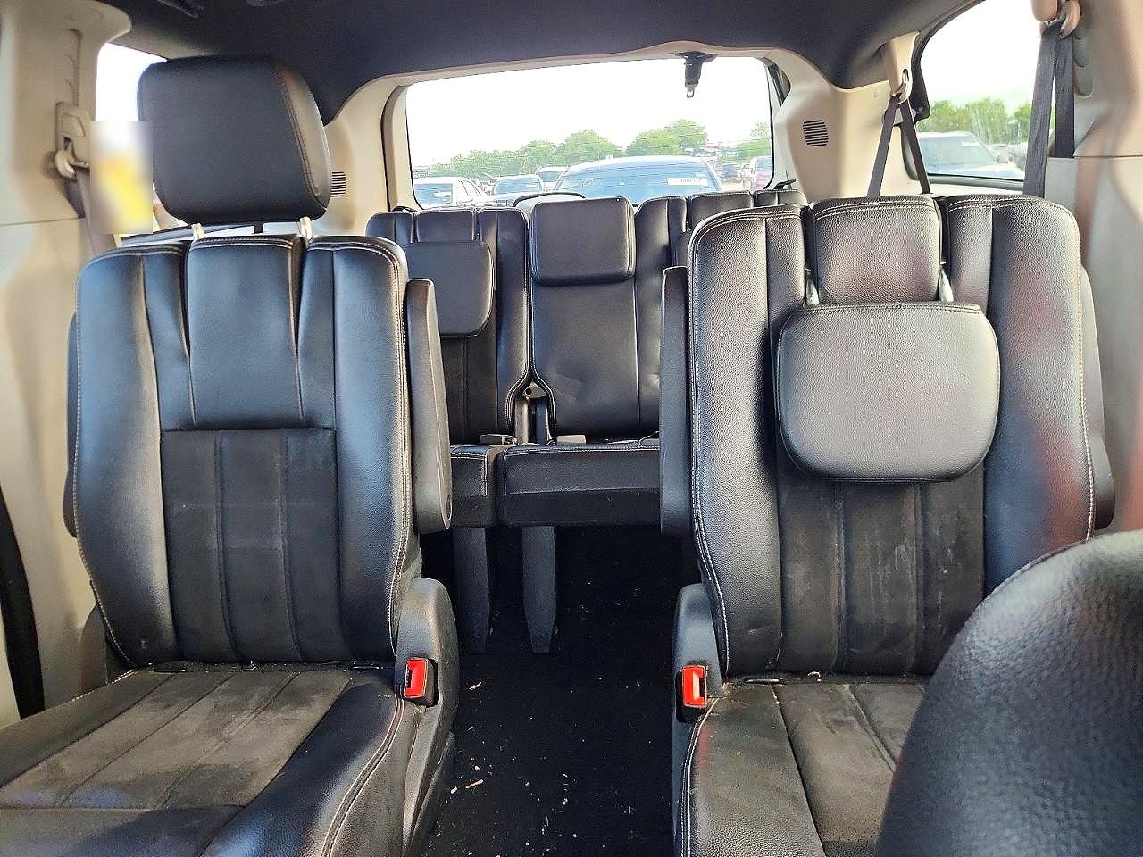 Dodge Caravan Sxt