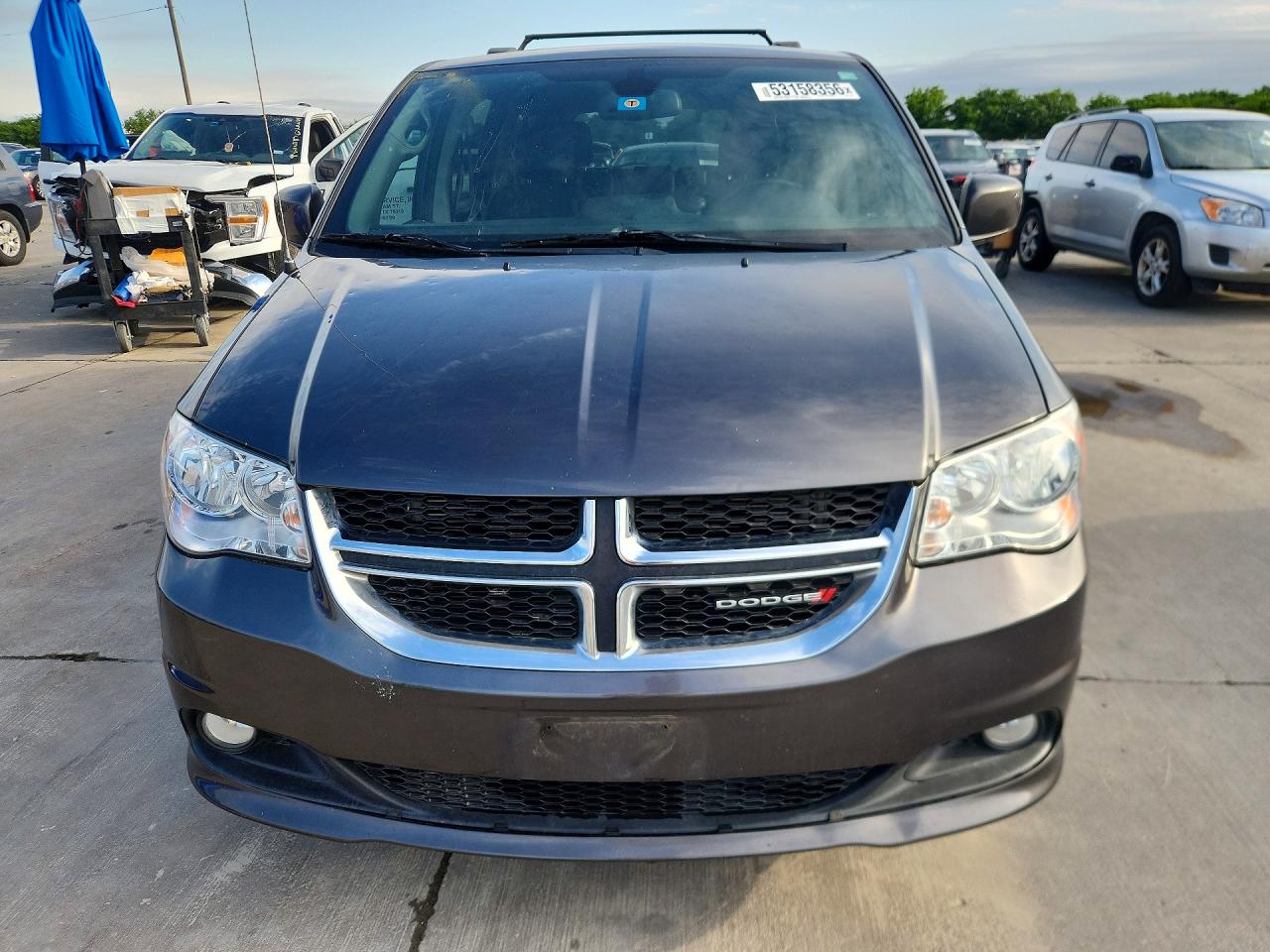 Dodge Caravan Sxt