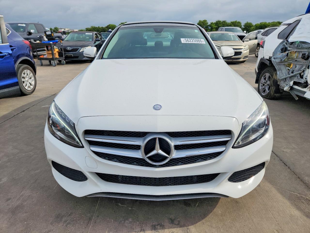 Mercedes-Benz C-Class 300 4matic