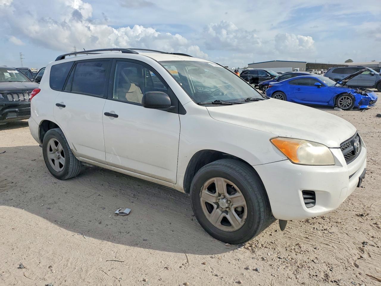 Toyota RAV4 Base