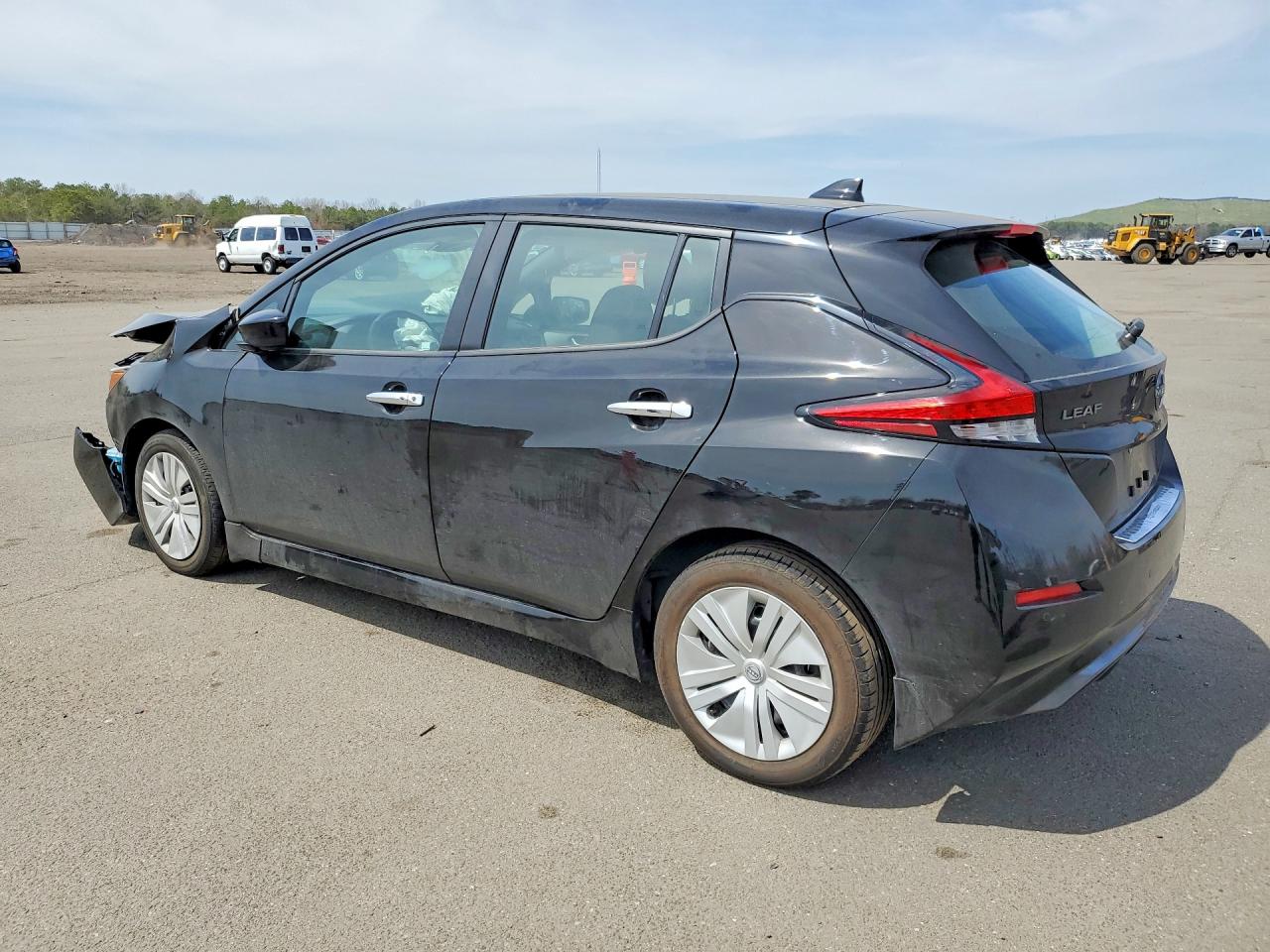 Nissan LEAF S