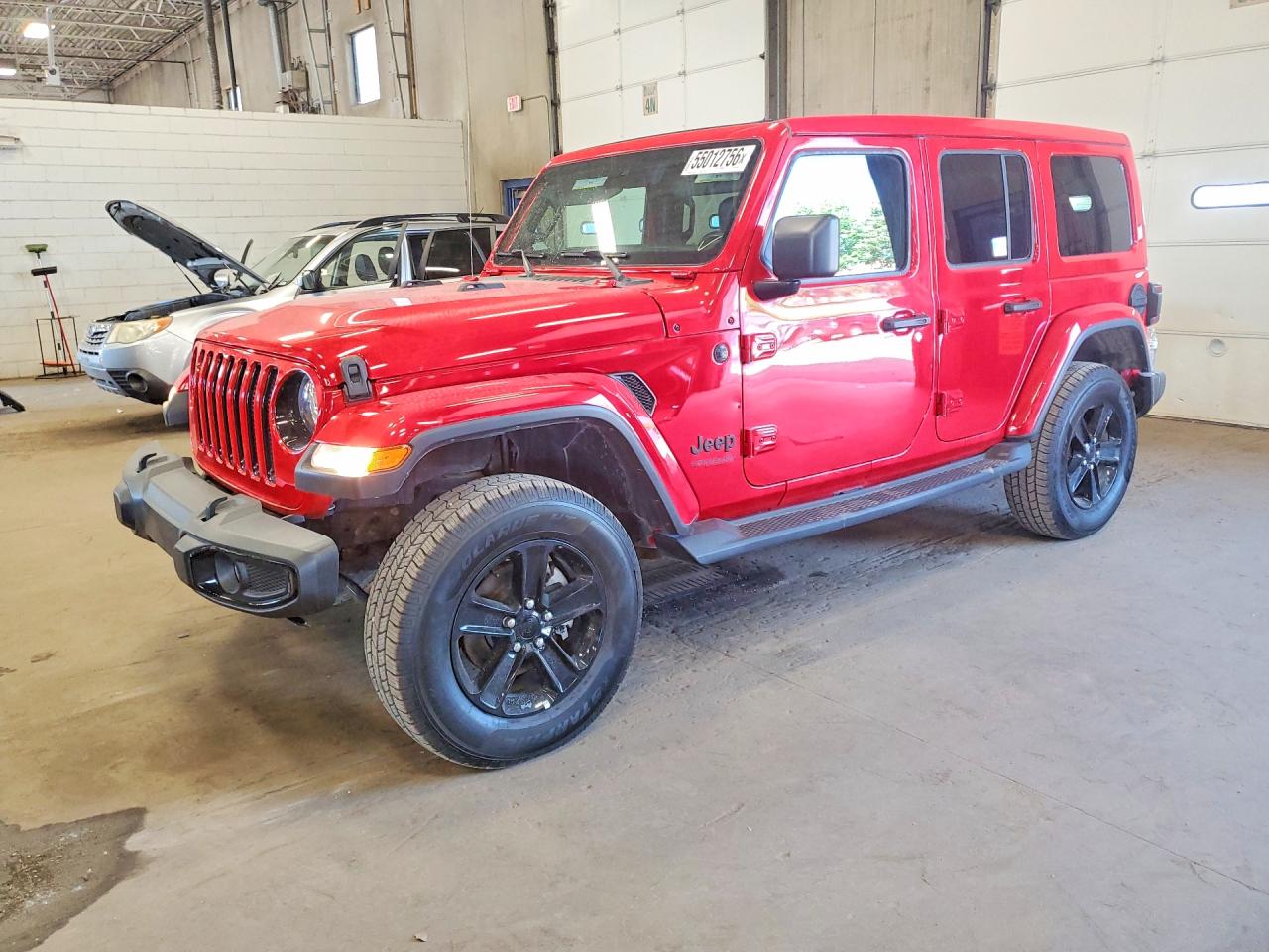 Salvage Jeep Wrangler Image