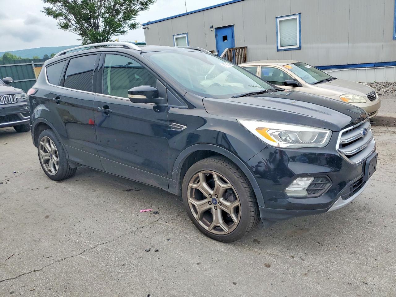 Ford Escape Titanium