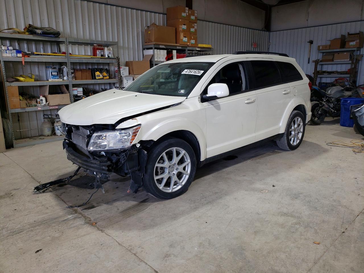 Salvage Dodge Journey Image