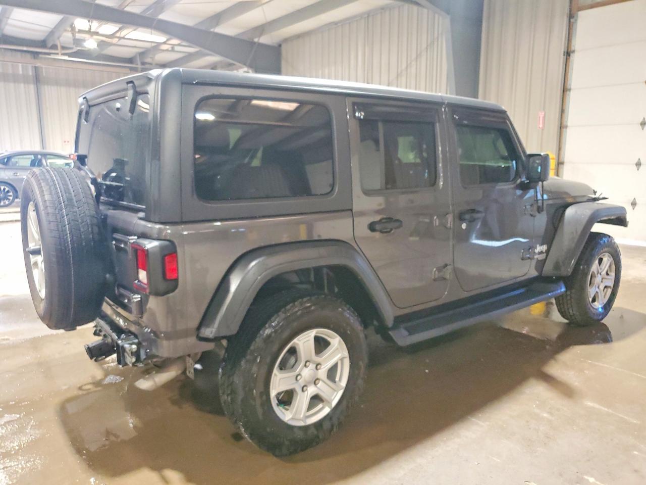 Jeep Wrangler Sport