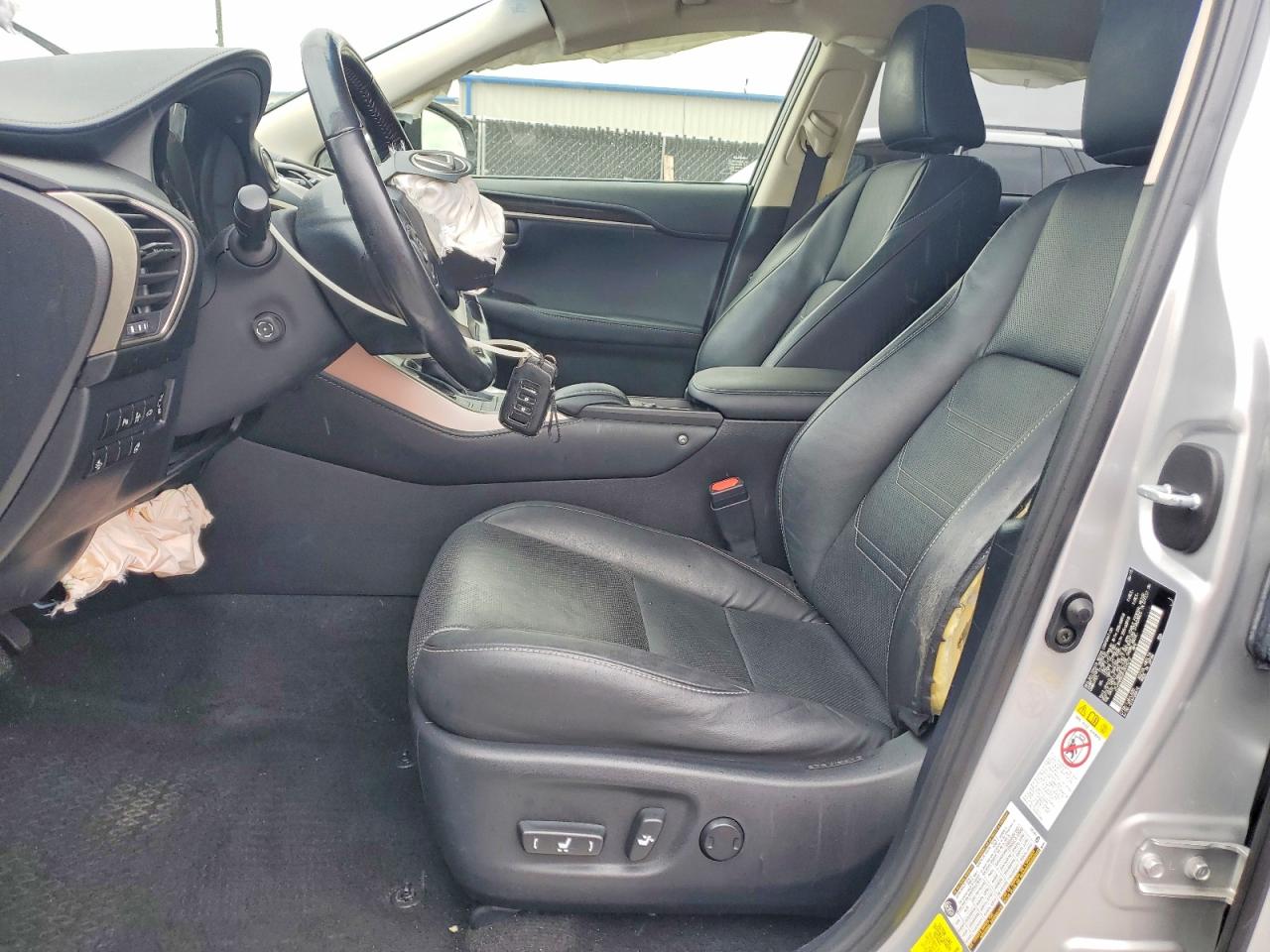 Lexus NX Base
