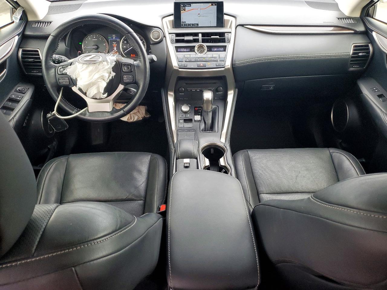 Lexus NX Base
