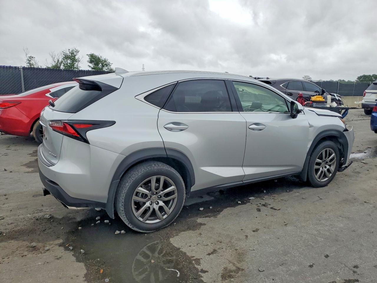 Lexus NX Base
