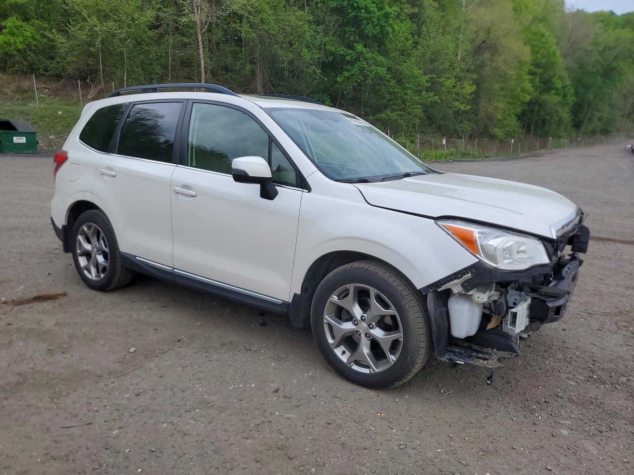 Subaru Forester 2.5i Touring