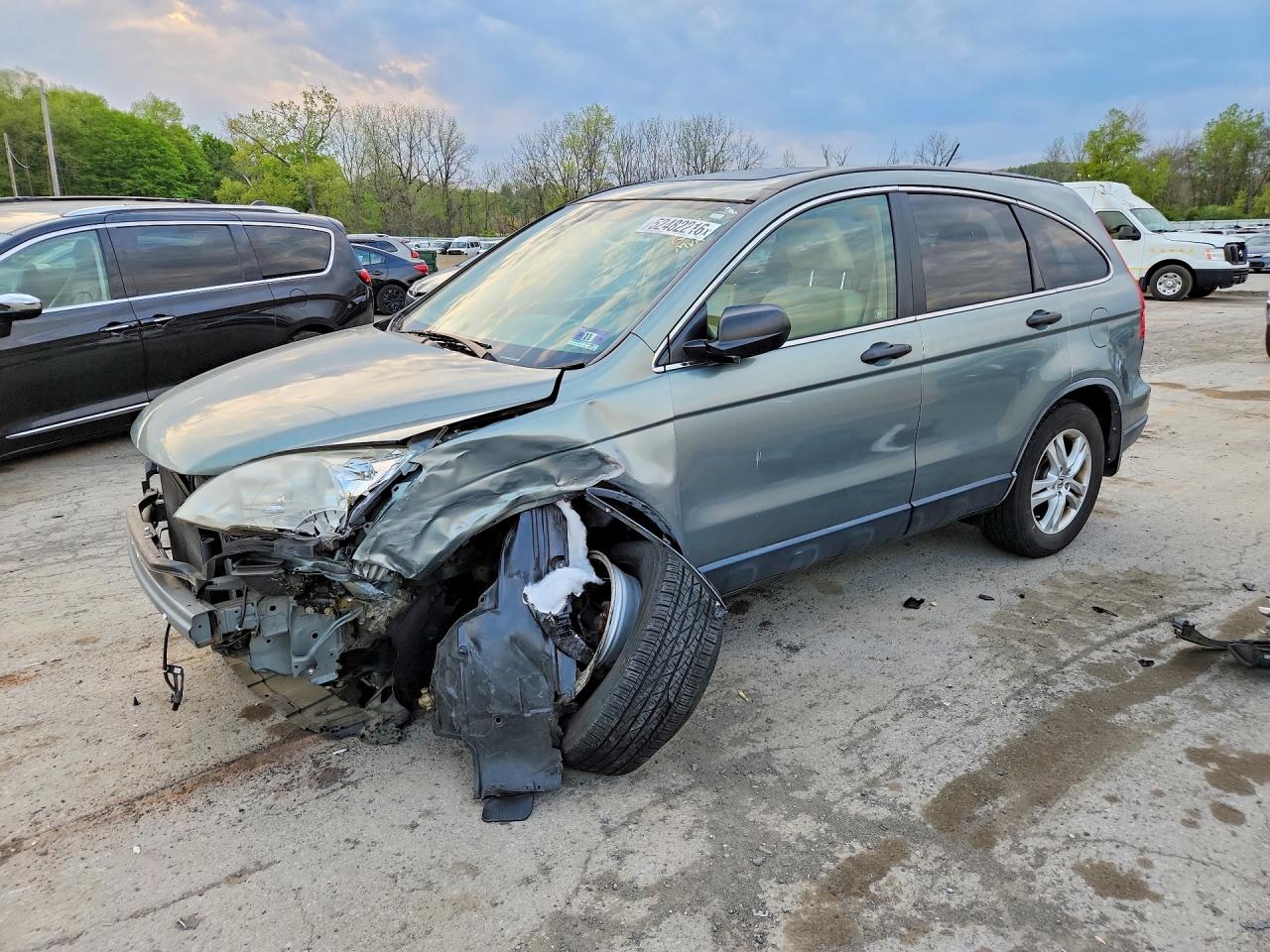 Salvage Honda Crv Image