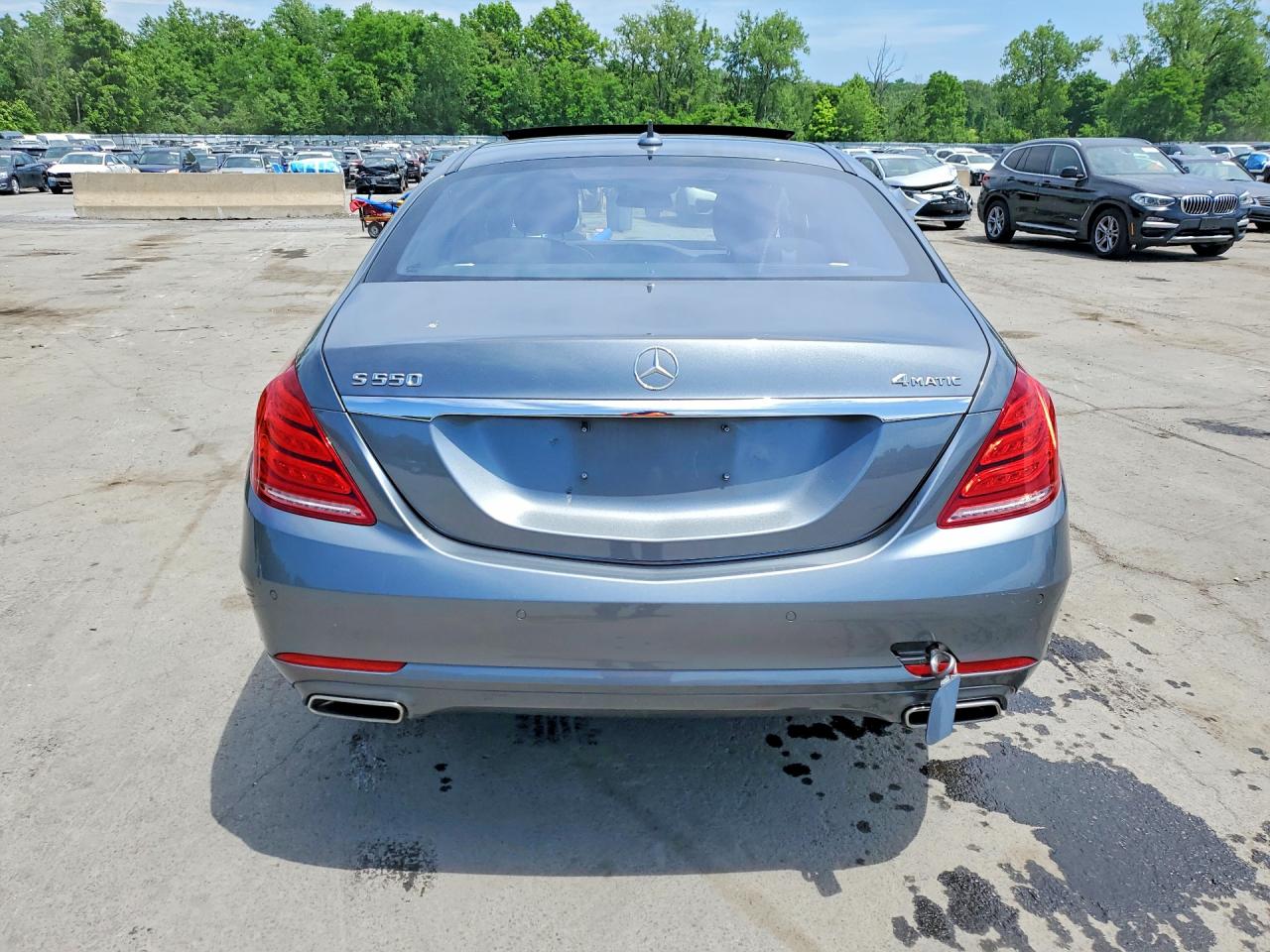 Mercedes-Benz S-Class 550 4matic
