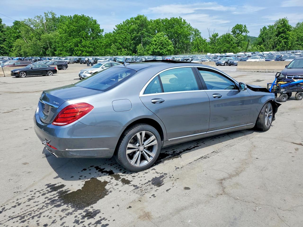 Mercedes-Benz S-Class 550 4matic