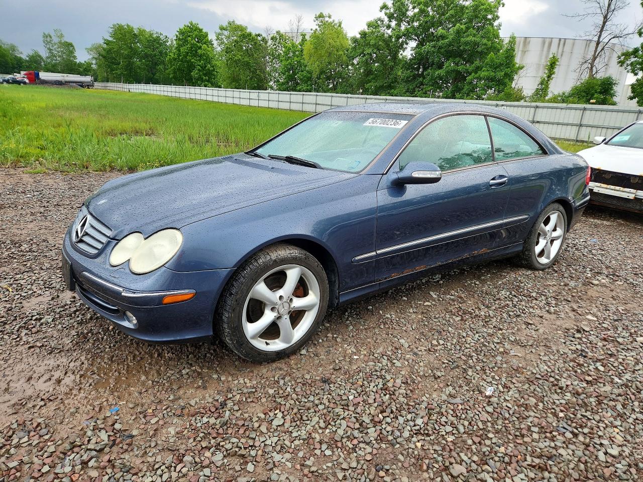 Salvage Mercedes-Benz Clk-class Image