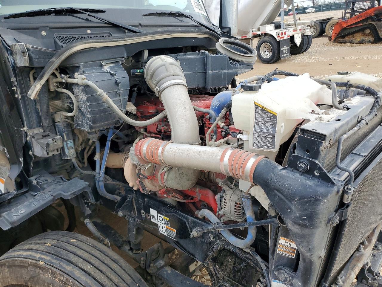Peterbilt 579