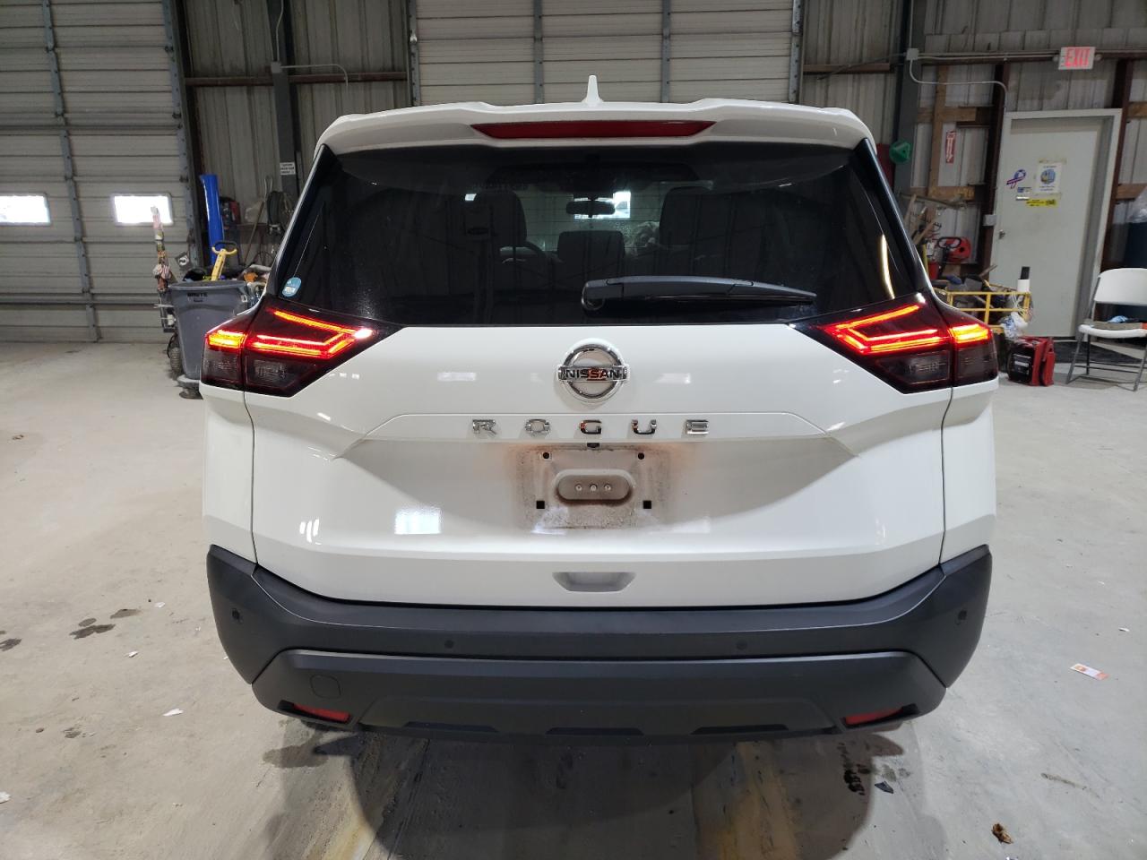 Nissan Rogue S