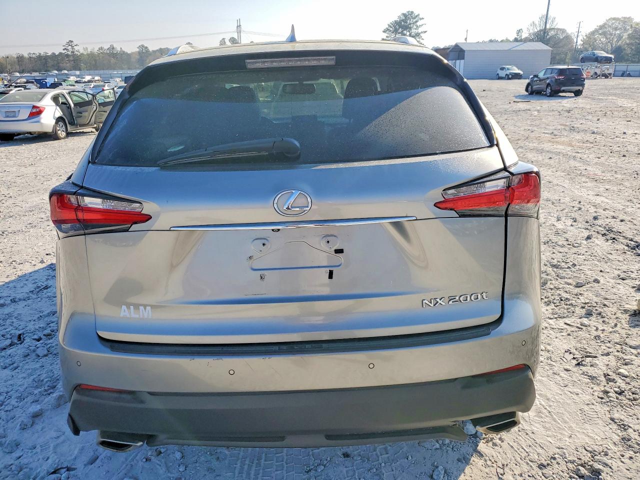 Lexus NX Base