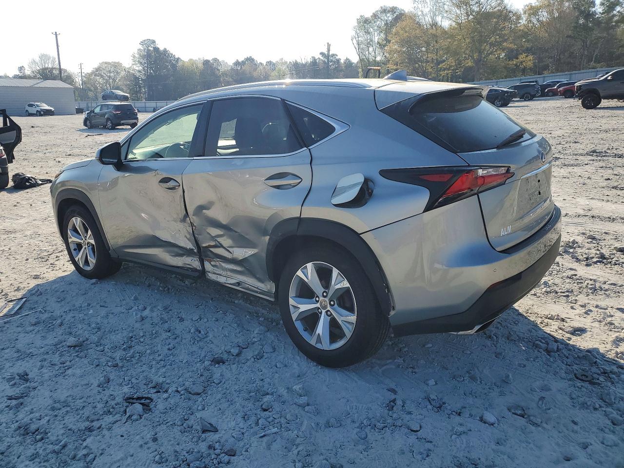 Lexus NX Base
