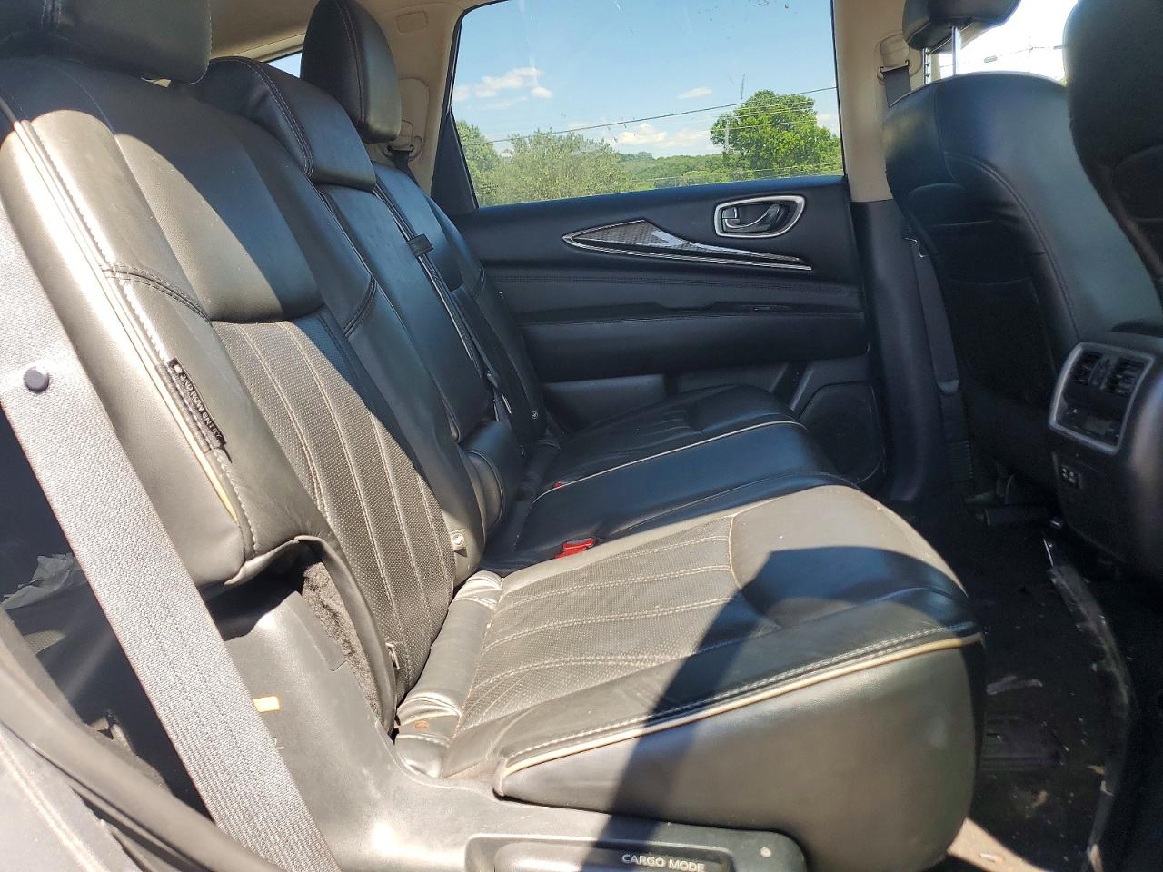 INFINITI Qx Luxe