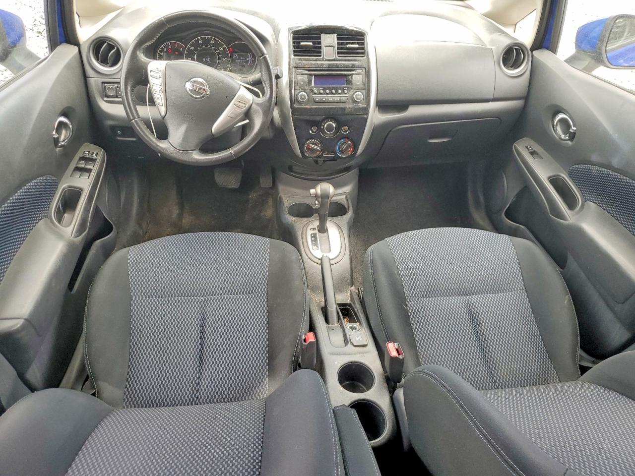 Nissan Versa Sv