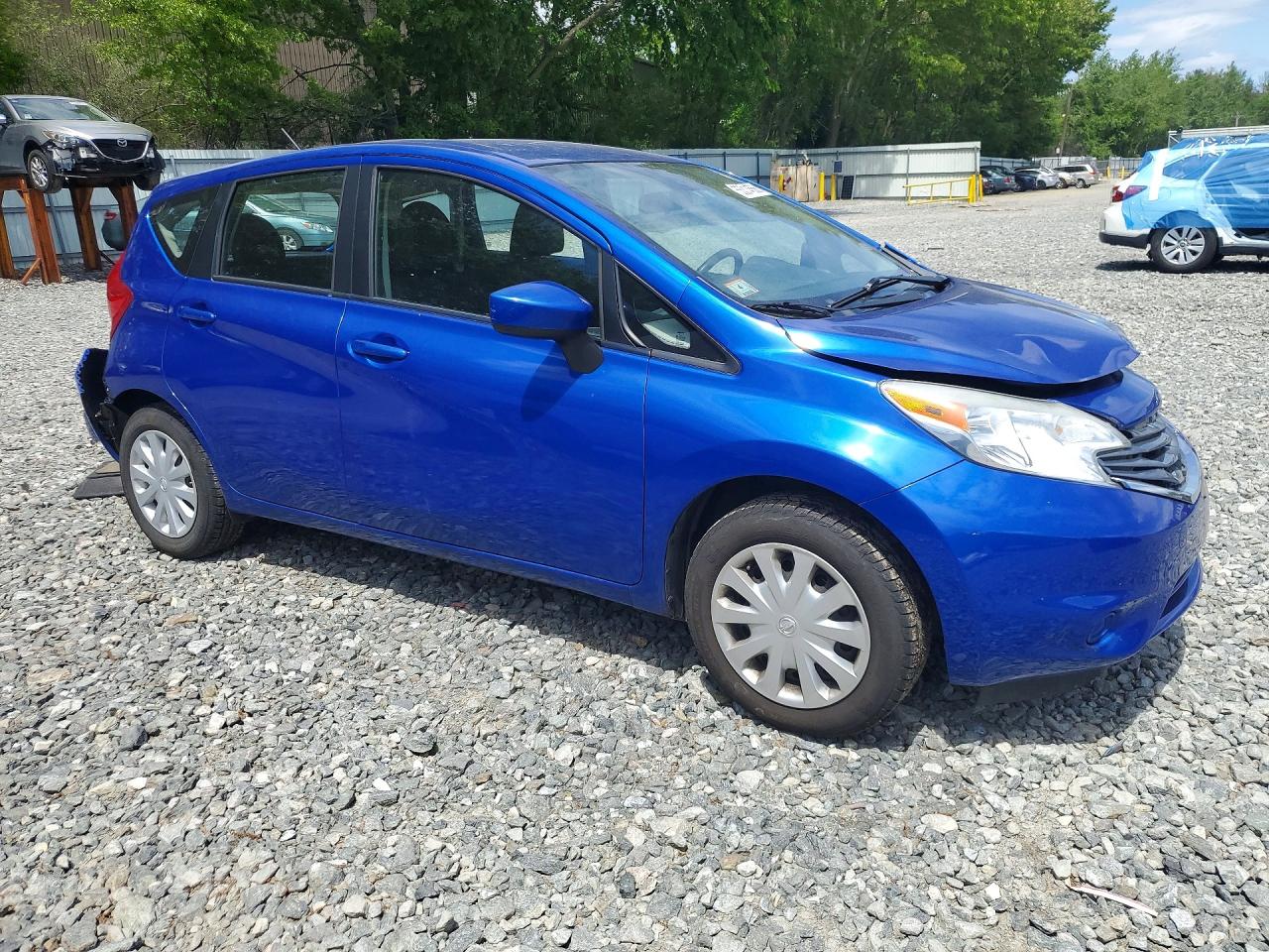 Nissan Versa Sv
