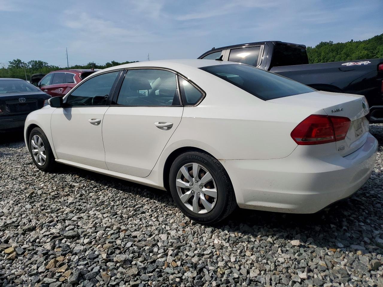 Volkswagen Passat S