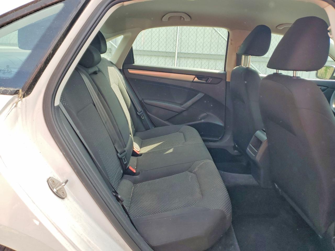 Volkswagen Passat S
