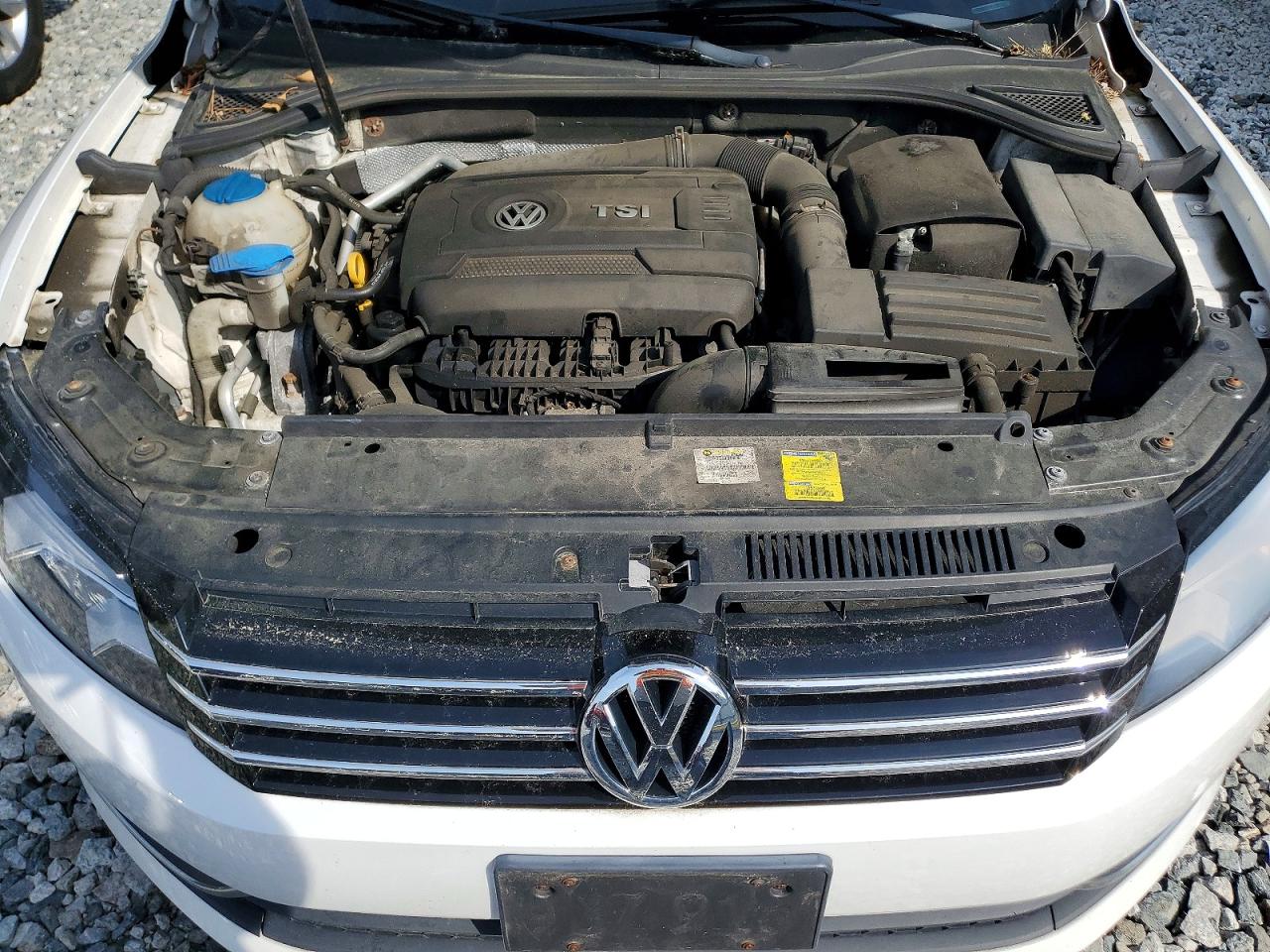 Volkswagen Passat S