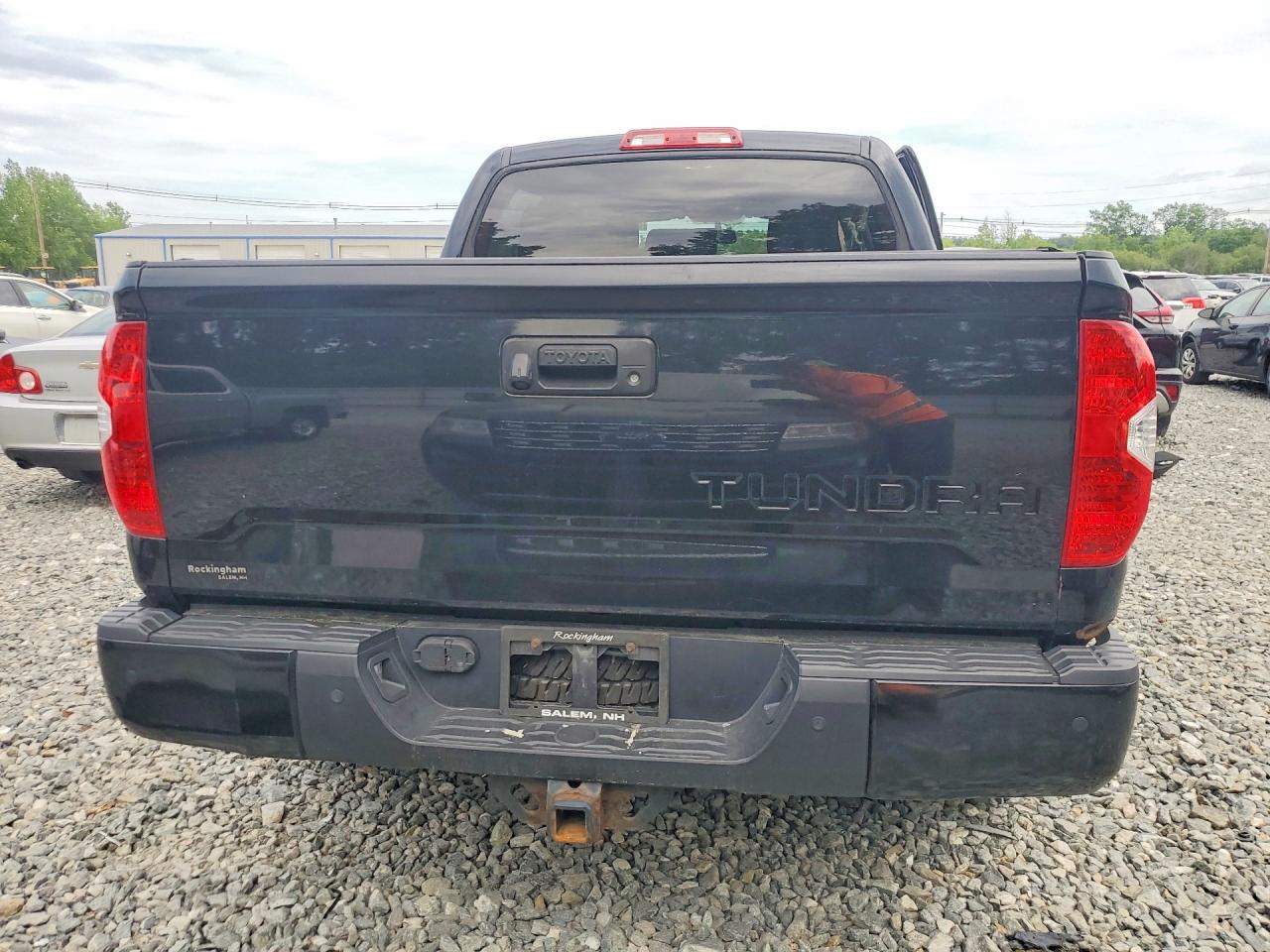 Toyota Tundra Sr5