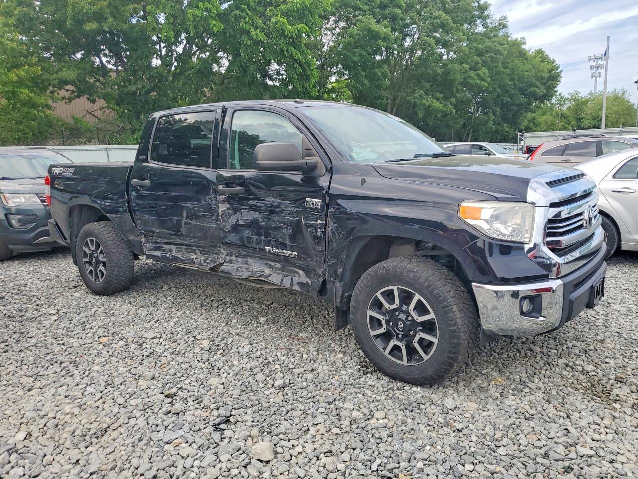 Toyota Tundra Sr5