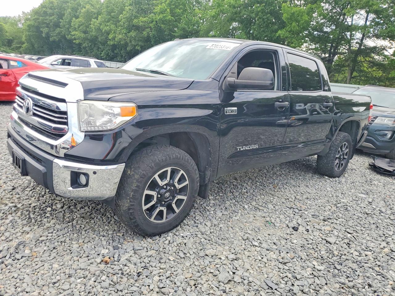 Salvage Toyota Tundra Image