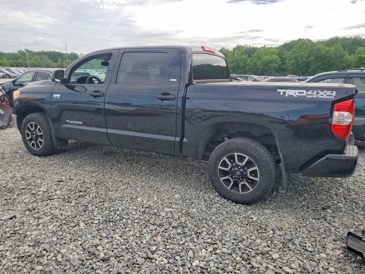 Toyota Tundra Sr5