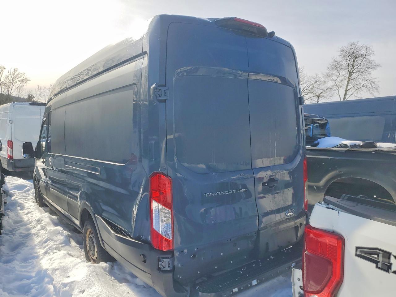 Ford Transit T-250