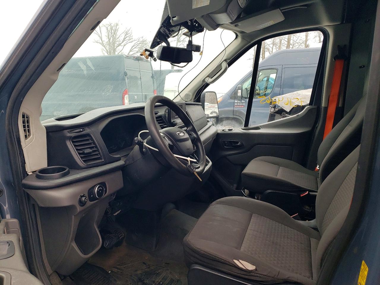 Ford Transit T-250
