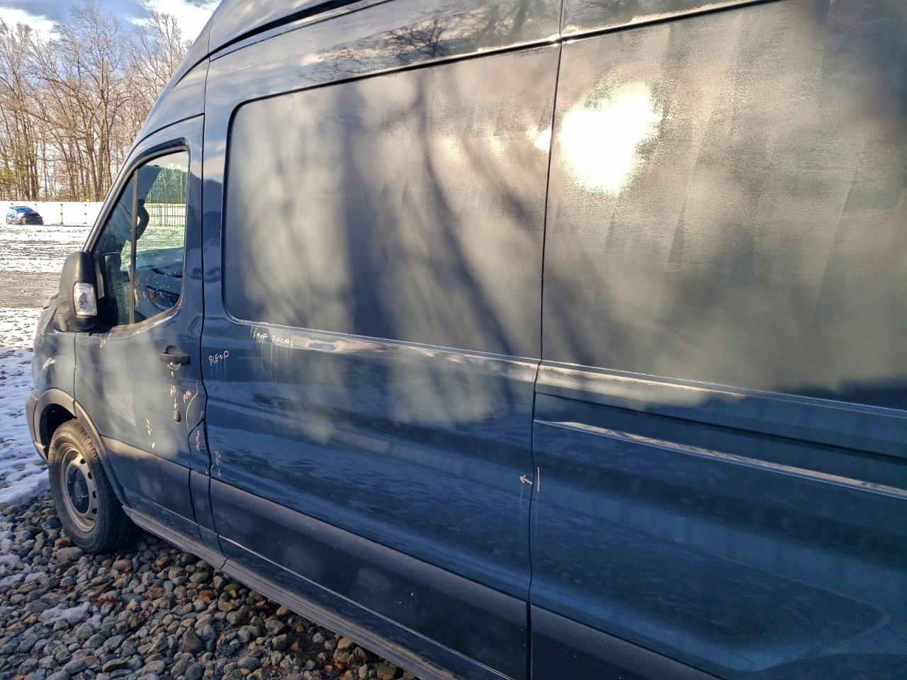 Ford Transit T-250