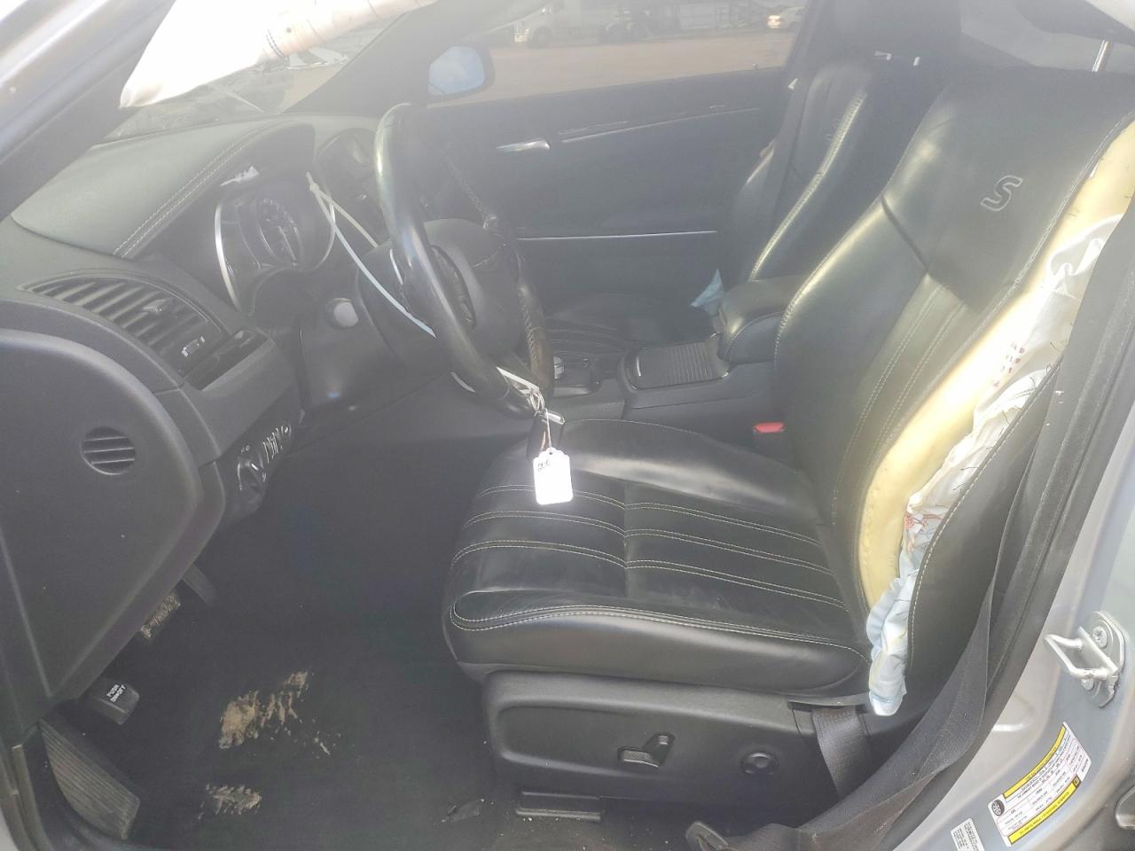 Chrysler 300 S