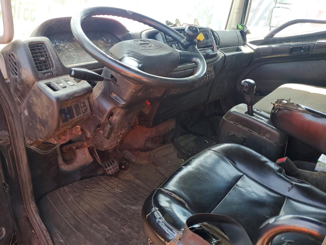 Hino 198 258 26