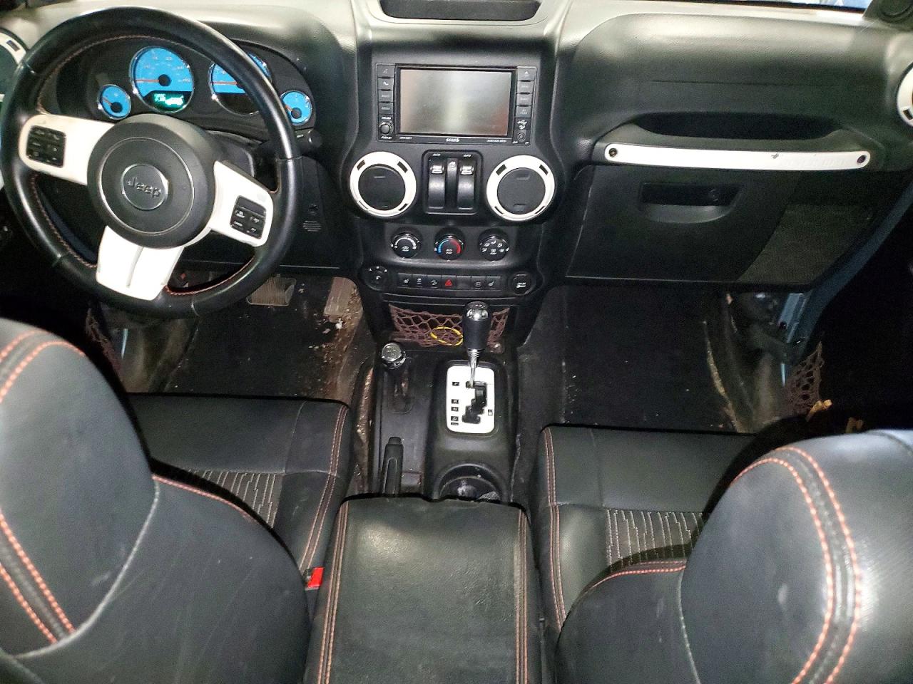 Jeep Wrangler Sahara