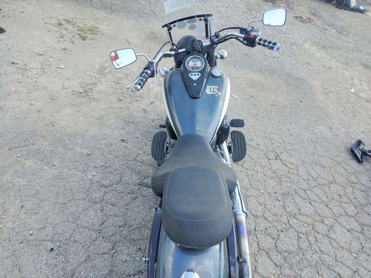 Kawasaki Vulcan 900 B